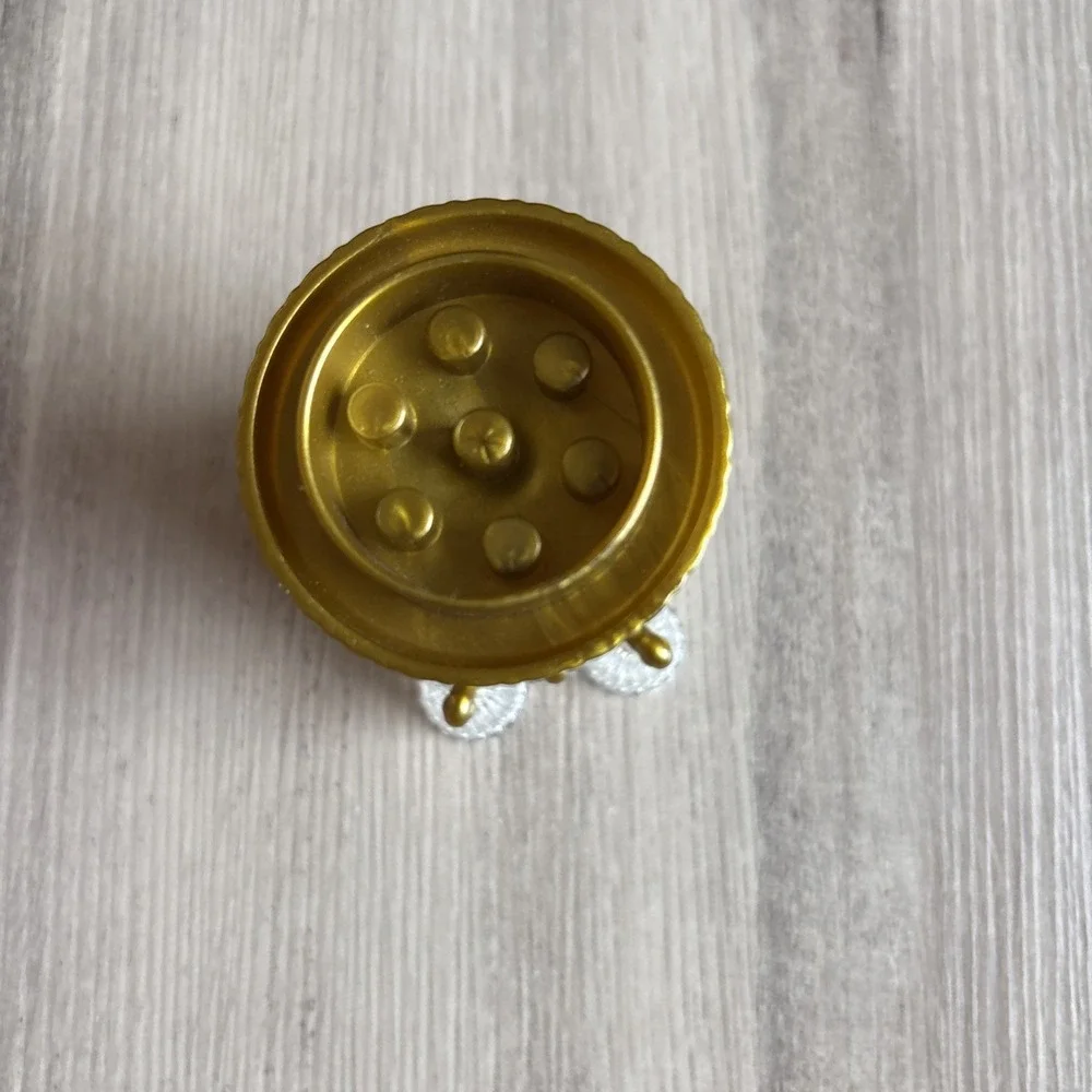 Sylvanian Families Calico Critters Manor Mansion Hotel Chandelier Light Gold